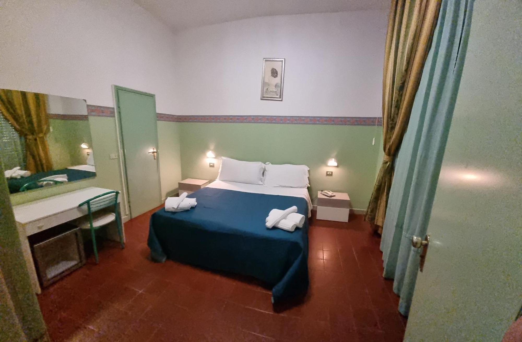 Hotel K2 Cervia 3 Stelle Sup Eksteriør bilde