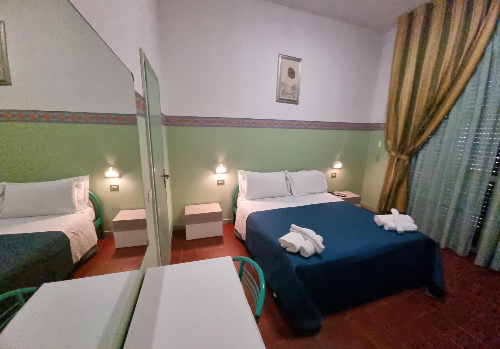 Hotel K2 Cervia 3 Stelle Sup Eksteriør bilde